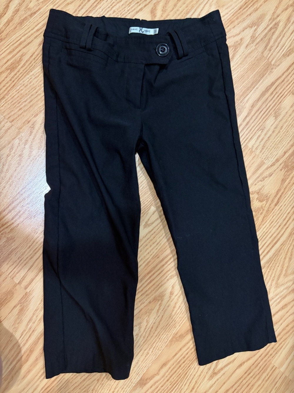 Y2K low rise black capris